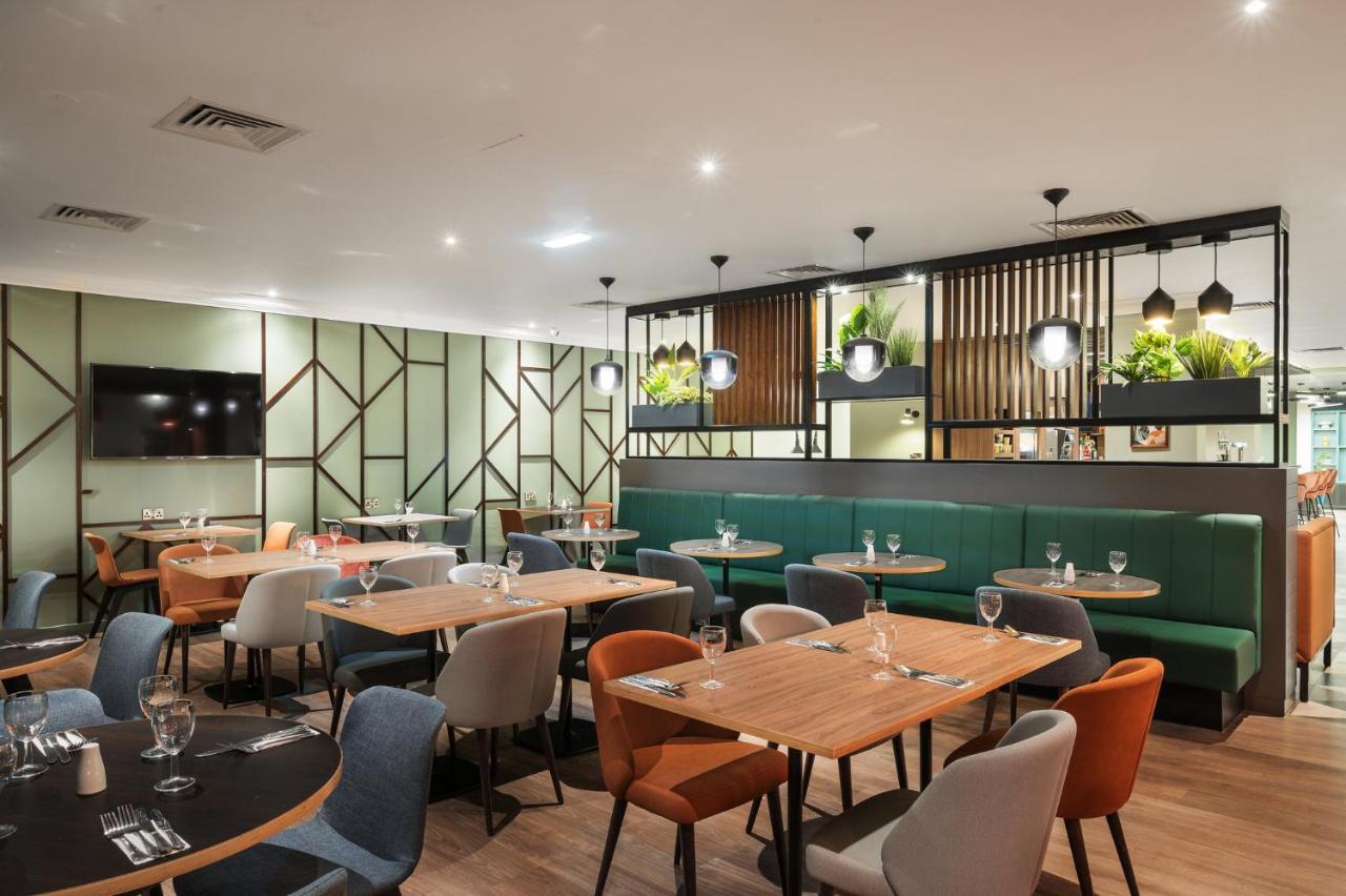 Holiday Inn Leeds-Wakefield M1 Jct40 By Ihg Kültér fotó