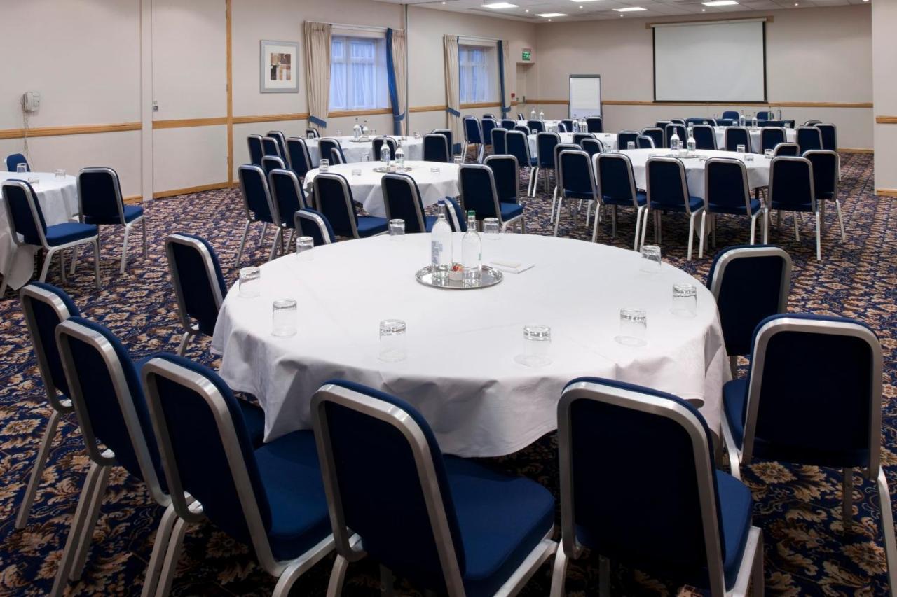 Holiday Inn Leeds-Wakefield M1 Jct40 By Ihg Kültér fotó