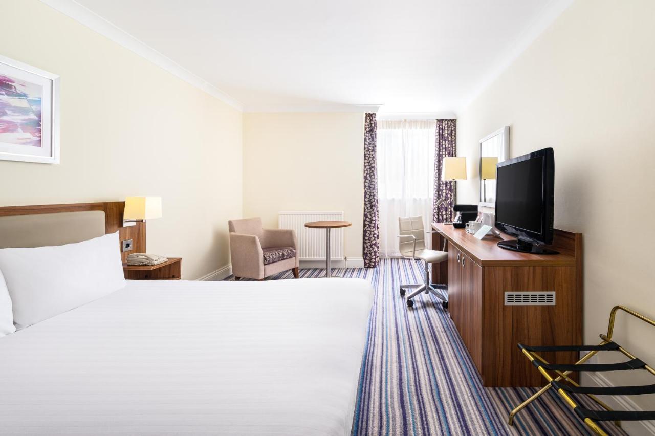 Holiday Inn Leeds-Wakefield M1 Jct40 By Ihg Kültér fotó